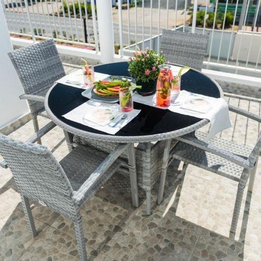 Sky Sea Cyprus Apartment Kapparis パラリムニ エクステリア 写真