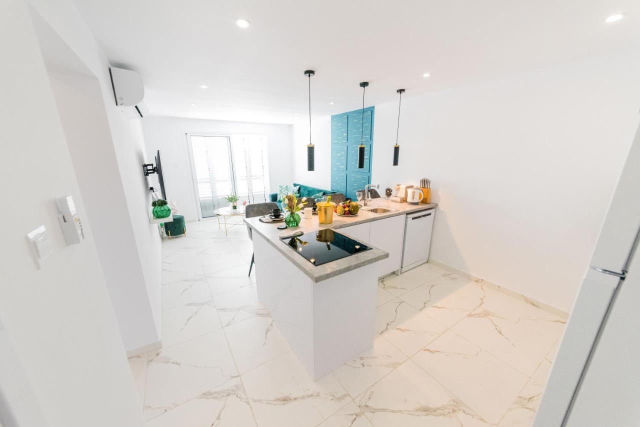 Sky Sea Cyprus Apartment Kapparis パラリムニ エクステリア 写真