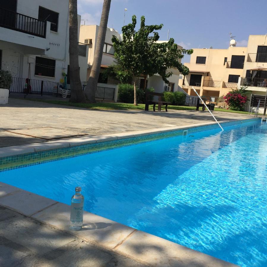 Sky Sea Cyprus Apartment Kapparis パラリムニ エクステリア 写真